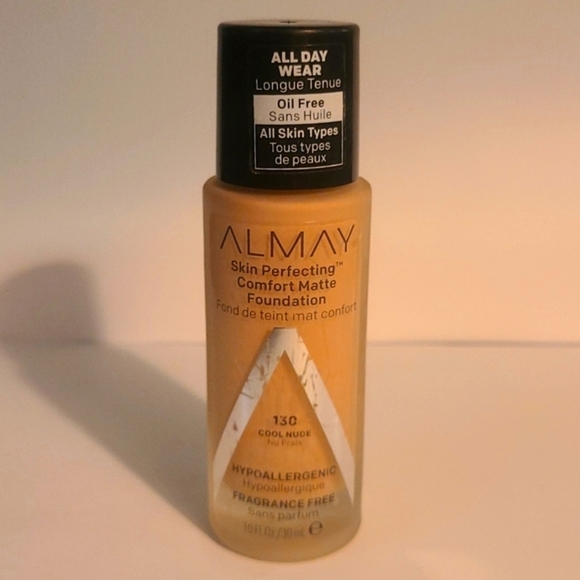 Almay foundation - Picture 1 of 3